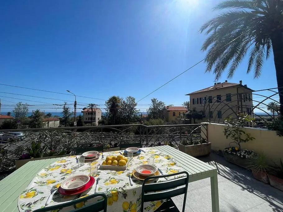 Casa Visconti, Bordighera, Vista Mare דירה בורדיגרה