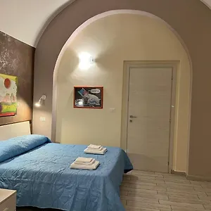https://casa-ventimiglia.taorminaitalyhotels.com